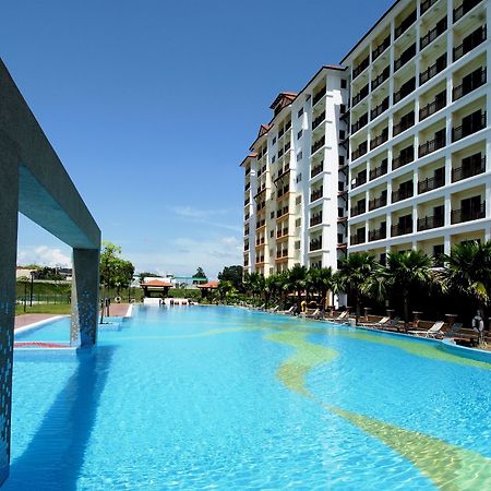 Suria Service Apartment-Hotel Bukit Merah Exterior photo