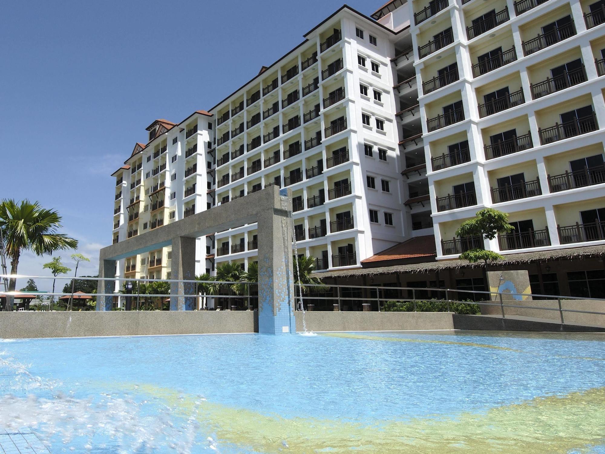 Suria Service Apartment-Hotel Bukit Merah Exterior photo